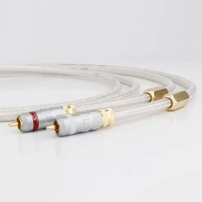 Câble d'amplificateur audio haute fidélité avec connecteurs RCA plaqués or