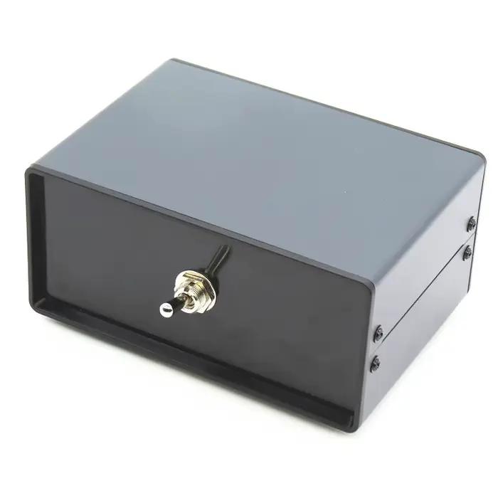 Amplificateur stéréo switcher avec haut-parleur sélecteur pour expérience sonore de haute qualité à utiliser à la maison pour musique et films